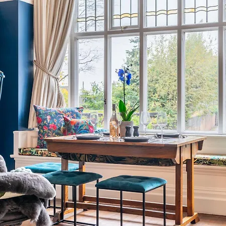 7 Arndale Court Appartement *